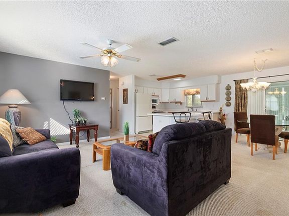 3rd image of 9797 SE 173rd Ln
