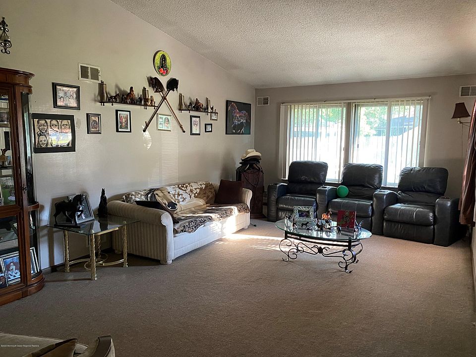 2nd image of 1225 Mendocino Ct