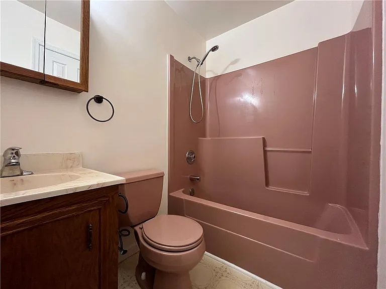 5628 Grace Ave — Photo 41