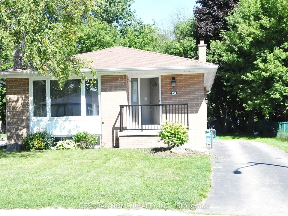 66 Collins Cres
