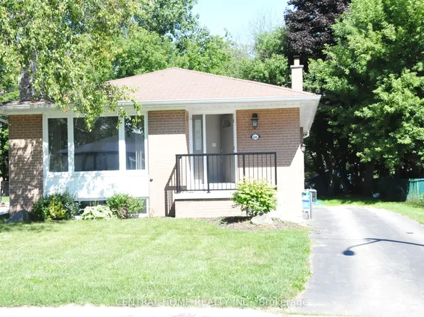 66 Collins Cres, Aurora, ON L4G 2W2