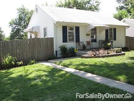 Great Home on a Treed Corner Lot!