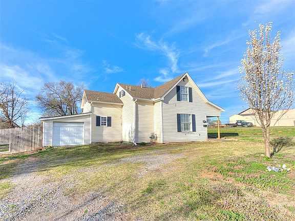 3rd image of 8507 NE 51st St