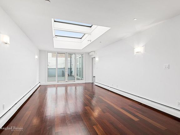 3rd image of 822 10th Ave APT 1