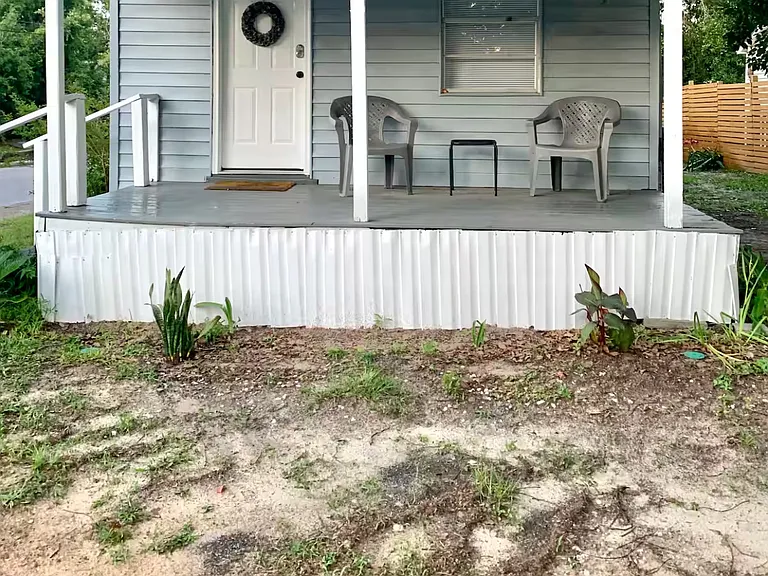 1018 N G St — Photo 2