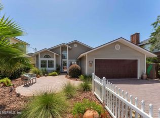 1844 Ocean Grove Dr, Atlantic Beach, FL 32233