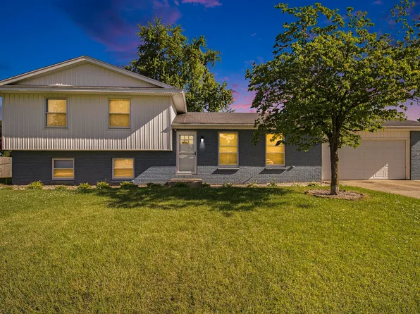 11301 Hemlock Dr, Osceola, IN 46561