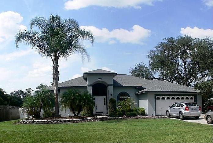 1st image of 219 Veranda Dr