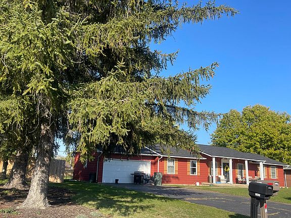 3rd image of 12424 Graham Dr