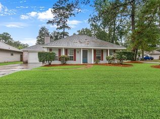 2190 Steven St, Mandeville, LA 70448