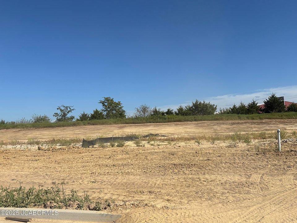 2nd image of 55 Kirk Dr