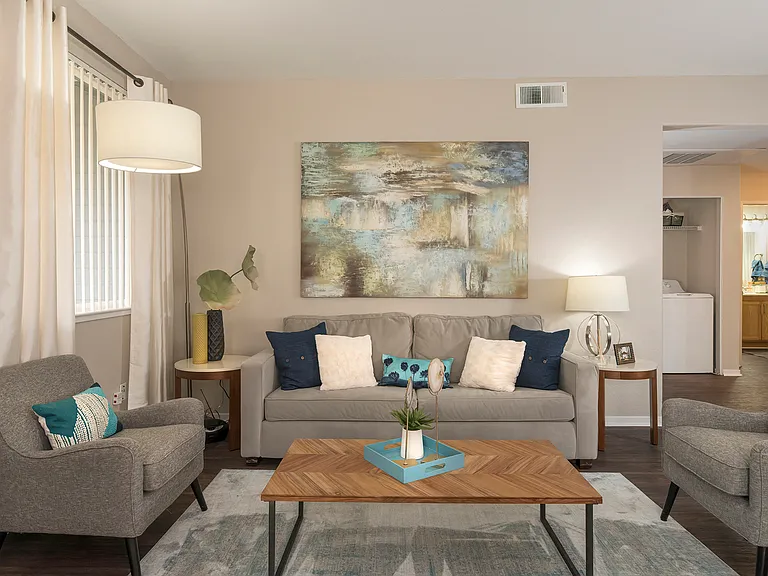 Atwood Apartments — Photo 5