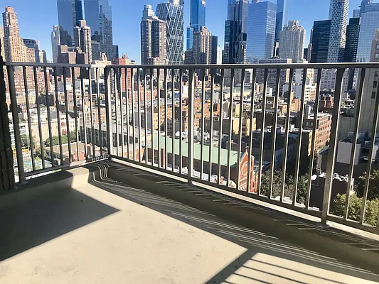 Rented by Lineage Properties | media 36