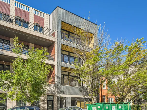 830 N California Ave #3, Chicago, IL 60622