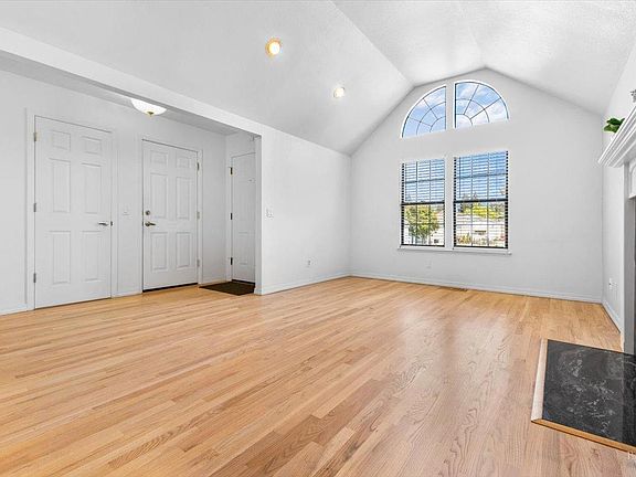 5th image of 2515 Hardies Lane