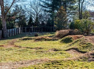 33 Lakewood Dr, Asheville, NC 28803