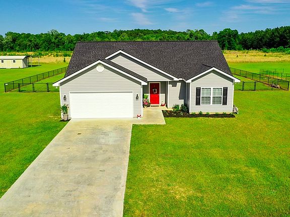 3rd image of 5716 Meadow Wood Dr