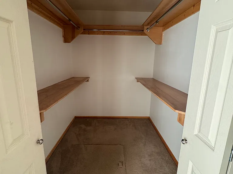 460 Palmetto Dr — Photo 11