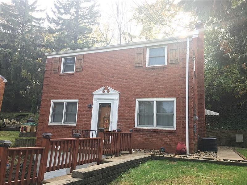 1st image of 930 Brentview Dr