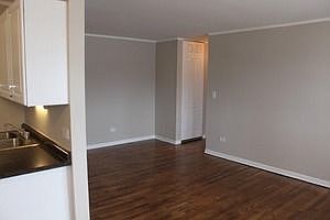 2nd image of 5450 N Winthrop Ave APT 105
