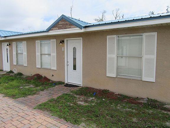 2nd image of 1006 W 19th Ct #E