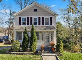 113 Bay State Rd, Worcester, MA 01606