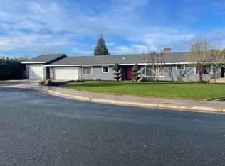 1721 N Wilson Pl, Porterville, CA