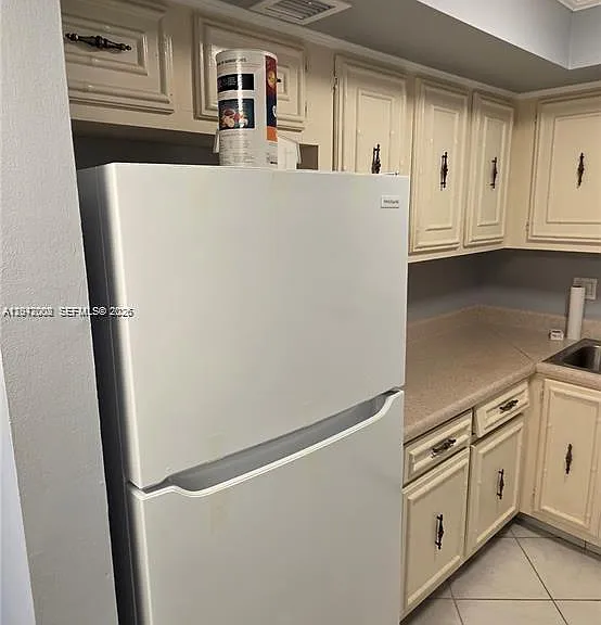 2049 S Ocean Dr #503 — Photo 11