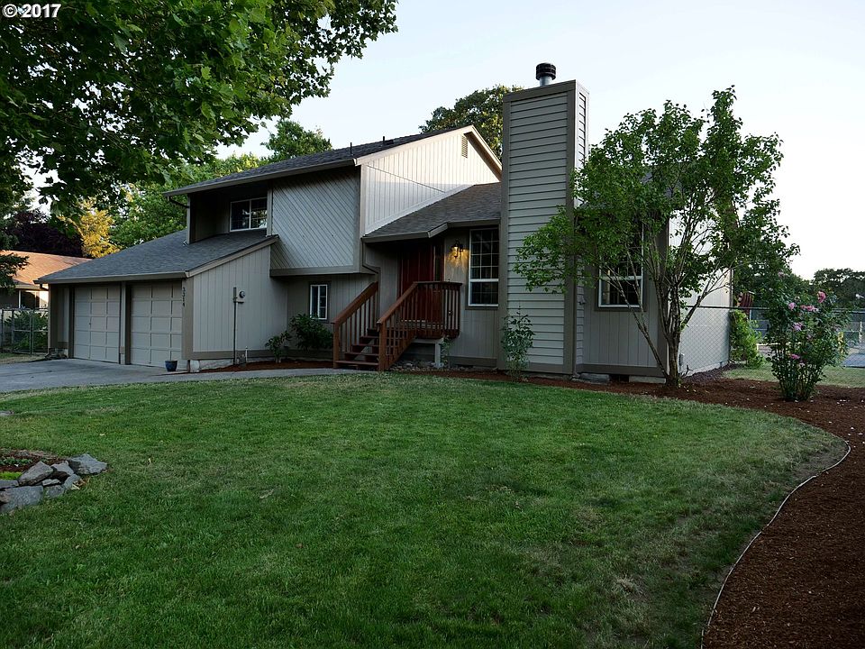 1st image of 3314 NE 101st Ct