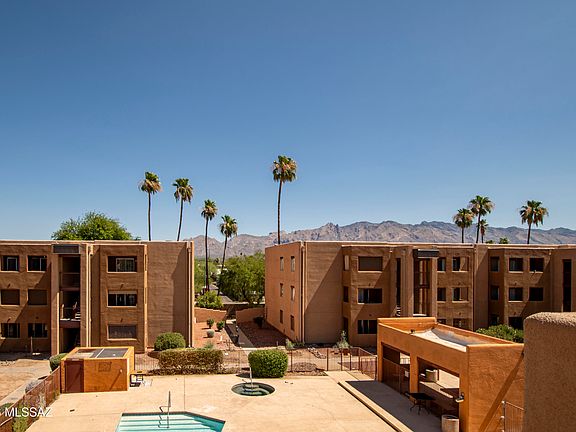 3rd image of 1810 E Blacklidge Dr APT 417