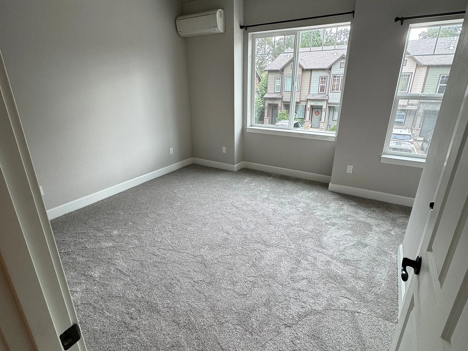 2 bed, 2.5 bath, 1375 sqft, $2,595 — Photo 3