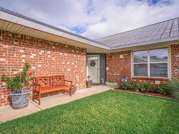 2nd image of 1807 Flagstone Dr