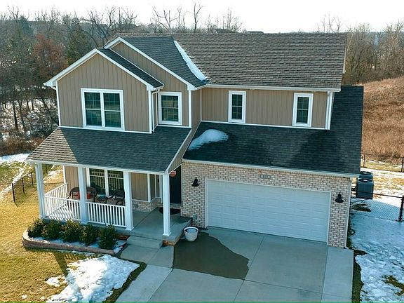 2nd image of 119 Dupree Ct