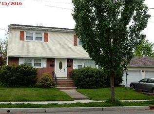 14 John St, Clifton, NJ