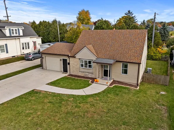110 6th STREET, Sheboygan Falls, WI 53085