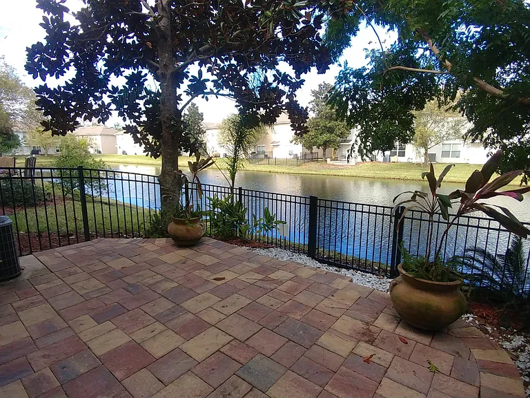 408 Southern Branch Ln — Photo 8