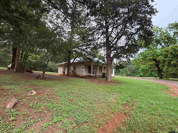 3rd image of 450 County Road 1609