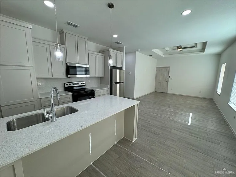 7802 N 58th St #3 — Photo 3