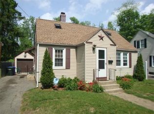 137 Dorset St, Springfield, MA 01108