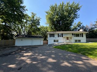 2515 Morningside Rd, Long Lake, MN 55356
