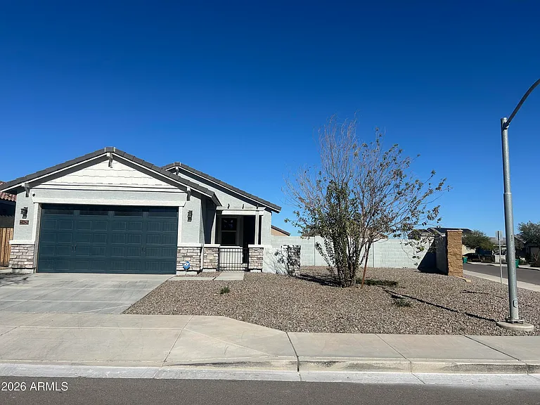 40342 W Sunland Dr — Photo 1