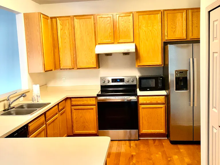 6145 Gabrielle Ave — Photo 5