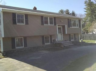 206 Forest Park Rd, Dracut, MA 01826