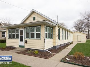 914 Mulberry St, Ottawa, IL 61350