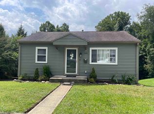 108 Wakefield Rd, Fairmont, WV 26554