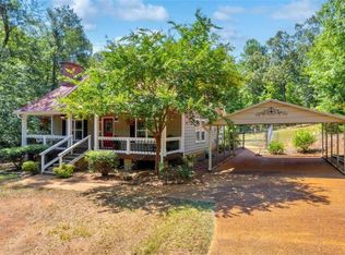52 Breezy Point, Hartwell, GA 30643