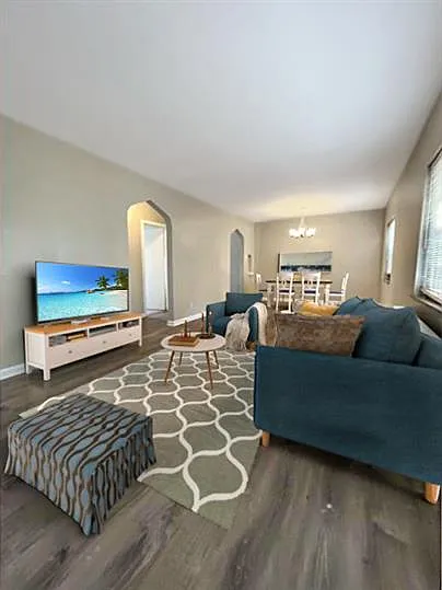 5531 Hamilton Ave #9 — Photo 7