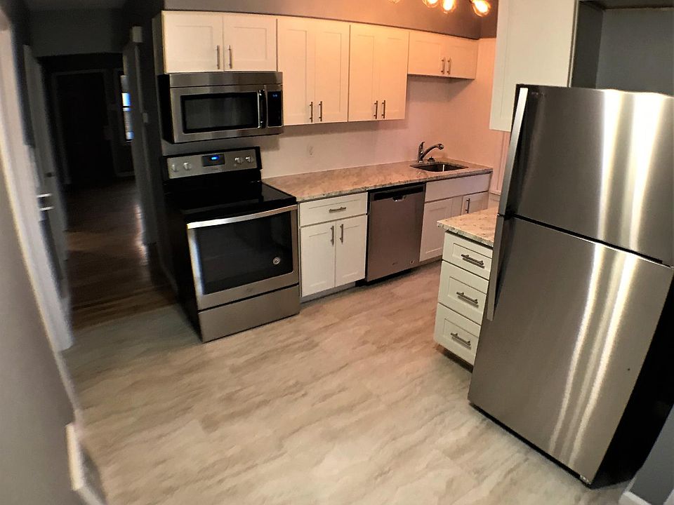1st image of 7117 Kensington Ave