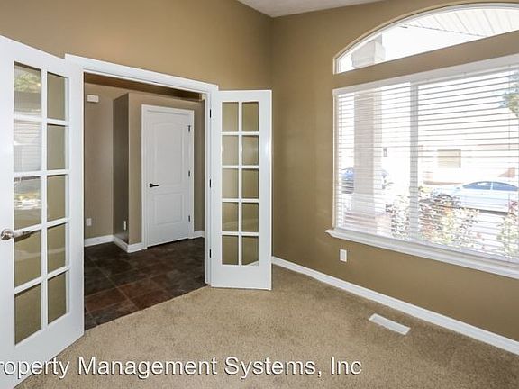 5th image of 7462 S Green Haven Dr