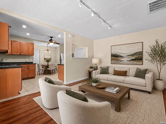 3rd image of 276 CLAREMONT AVE